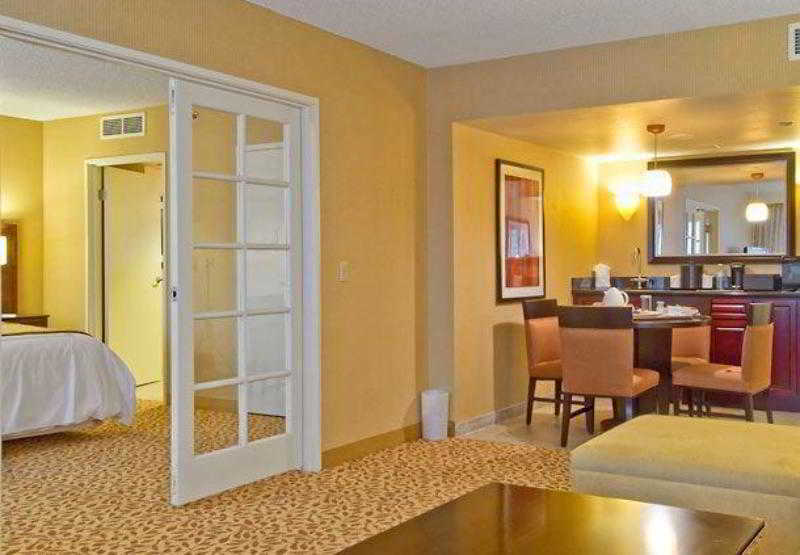 Bakersfield Marriott At The Convention Center Hotel Bilik gambar