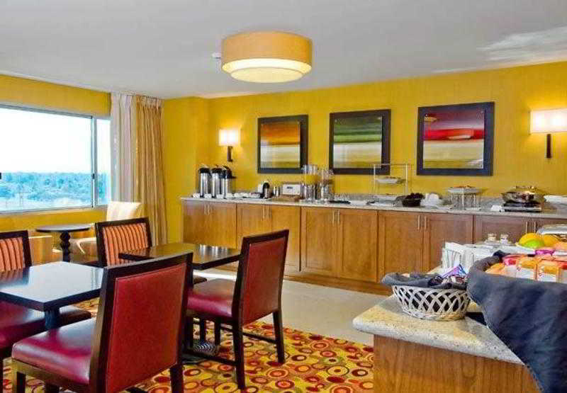Bakersfield Marriott At The Convention Center Hotel Restoran gambar
